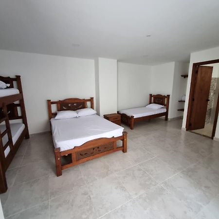 Hotel Antonella Plaza Pinchote Eksteriør billede